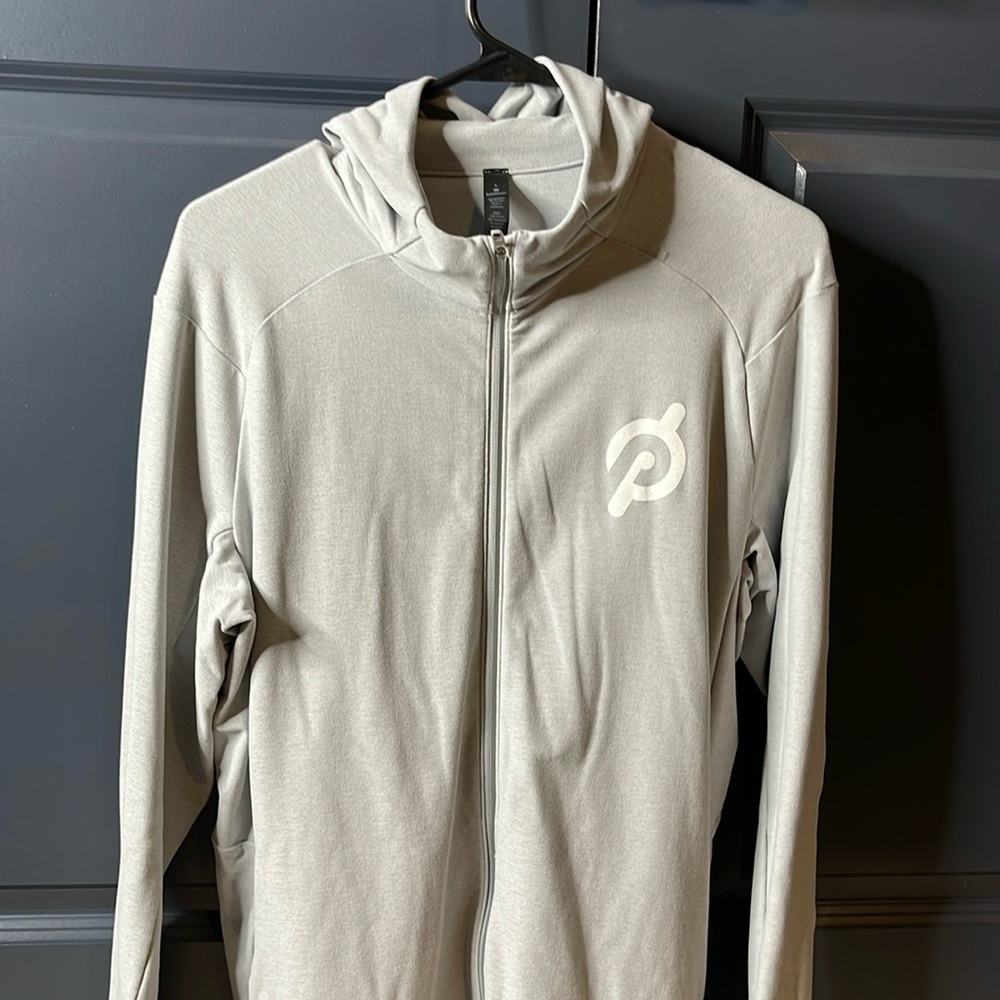 Lululemon Peloton full zip jacket hoodie. Size Large.